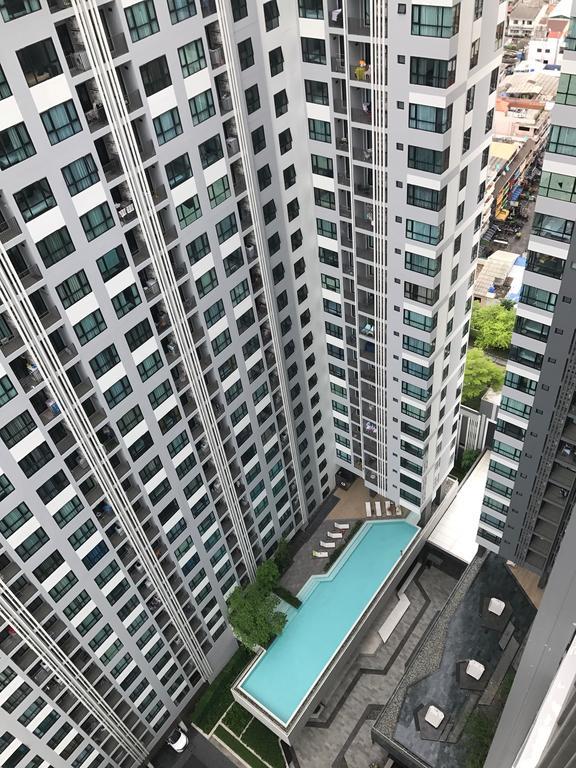 The Base Highfl Seaview Apartment Pattaya Bagian luar foto