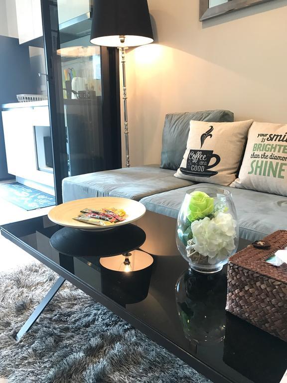 The Base Highfl Seaview Apartment Pattaya Bagian luar foto