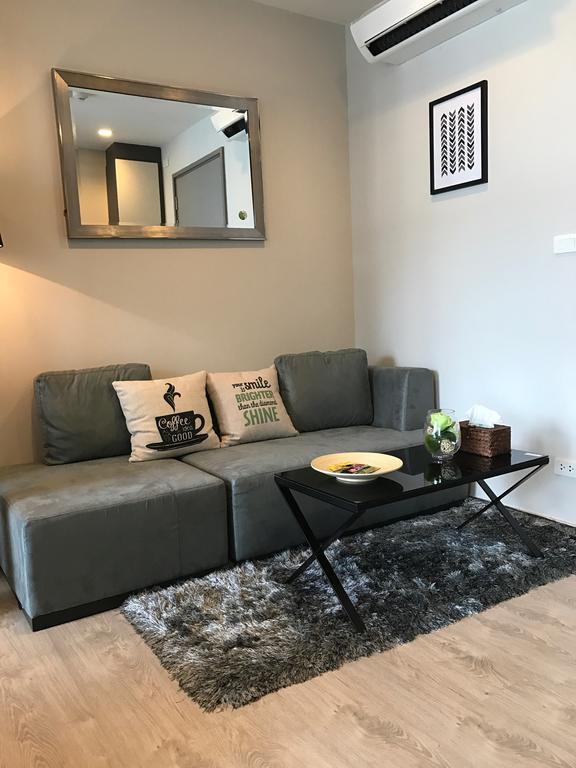The Base Highfl Seaview Apartment Pattaya Bagian luar foto