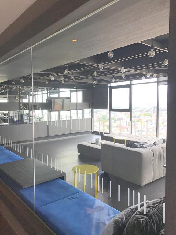 The Base Highfl Seaview Apartment Pattaya Bagian luar foto