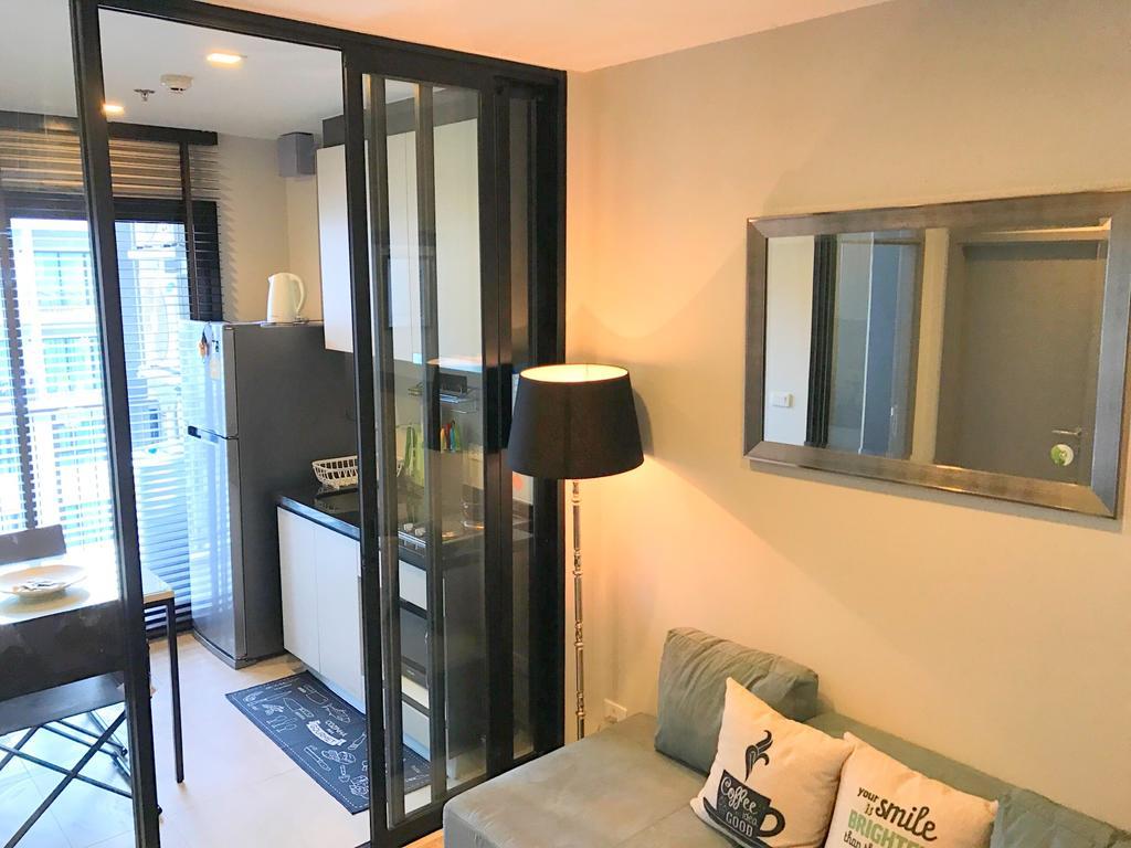 The Base Highfl Seaview Apartment Pattaya Bagian luar foto