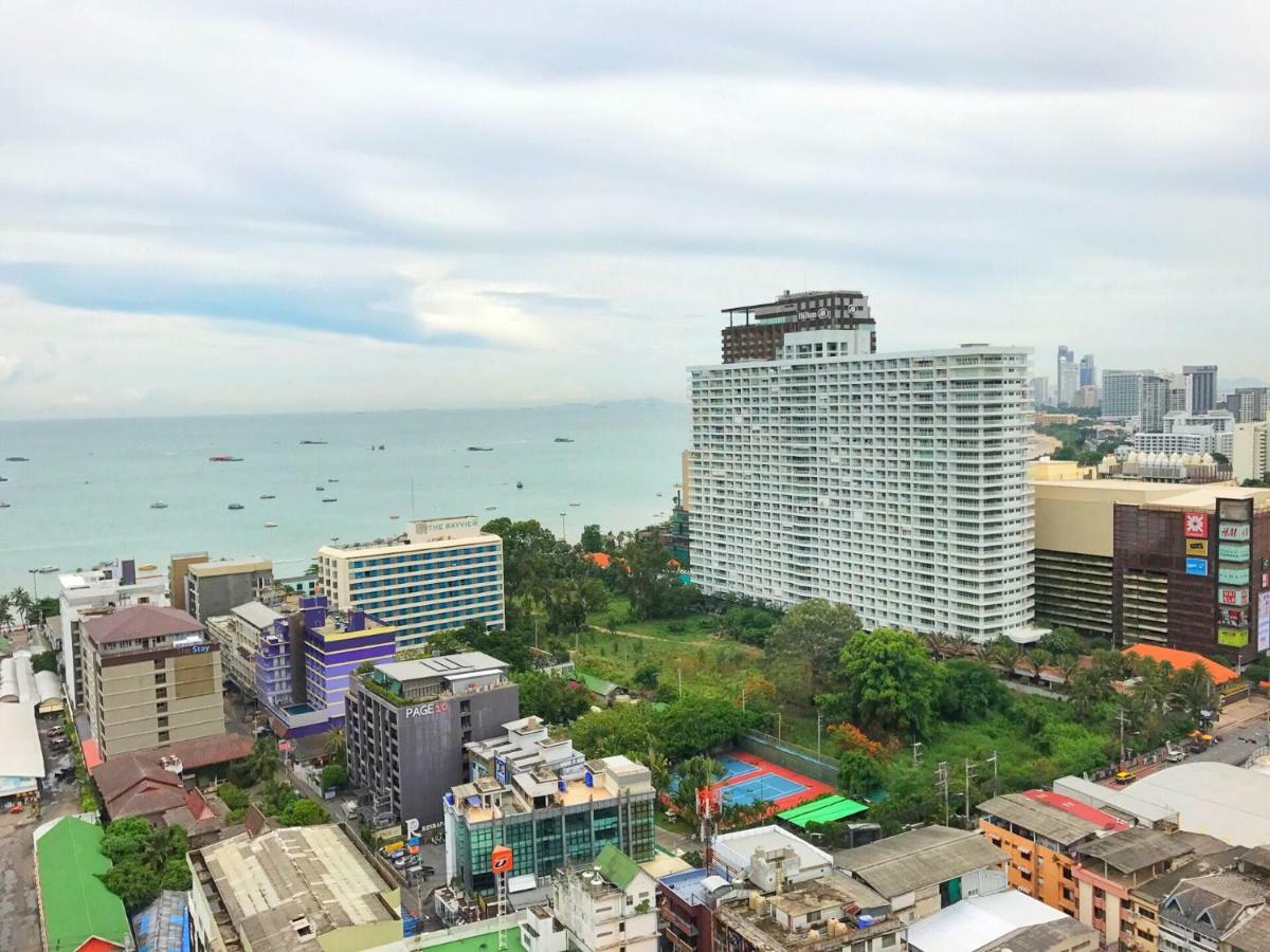 The Base Highfl Seaview Apartment Pattaya Bagian luar foto