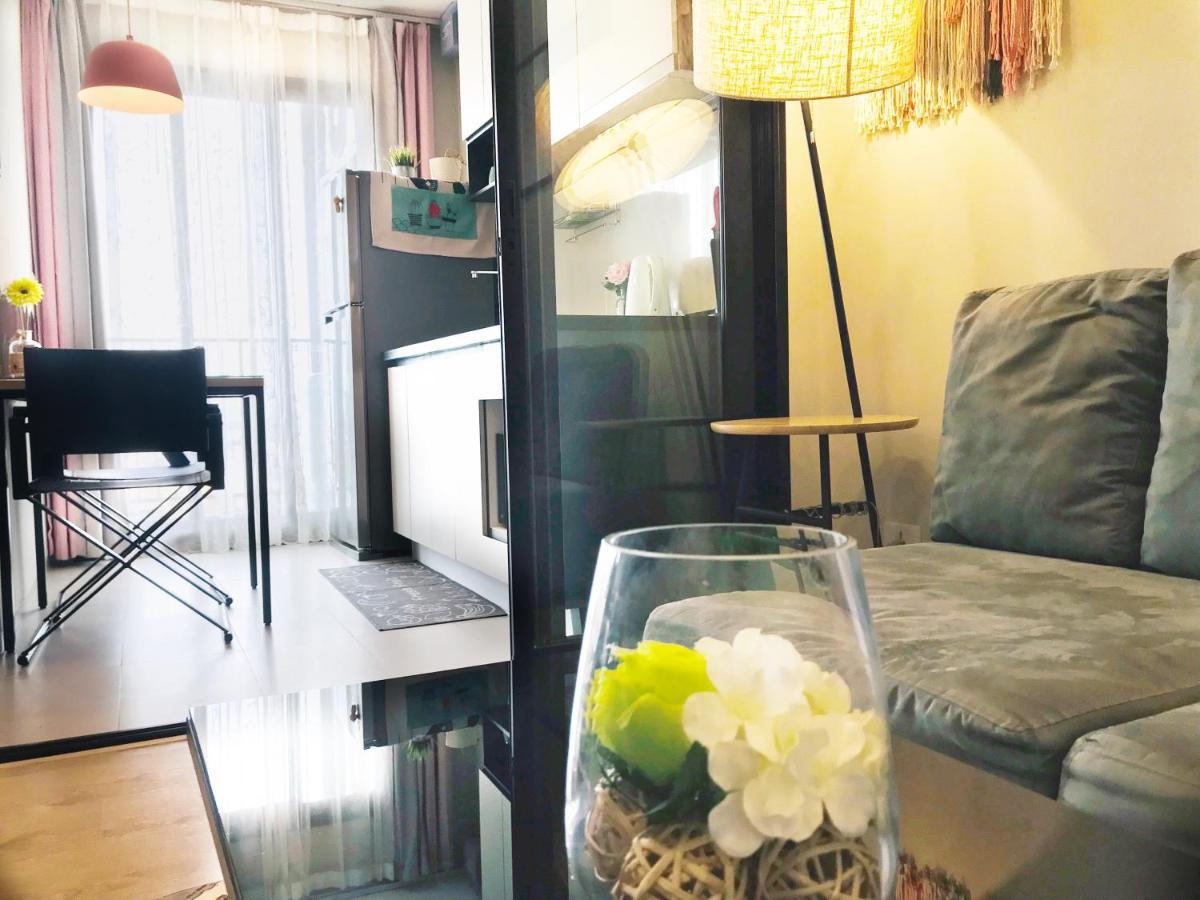 The Base Highfl Seaview Apartment Pattaya Bagian luar foto